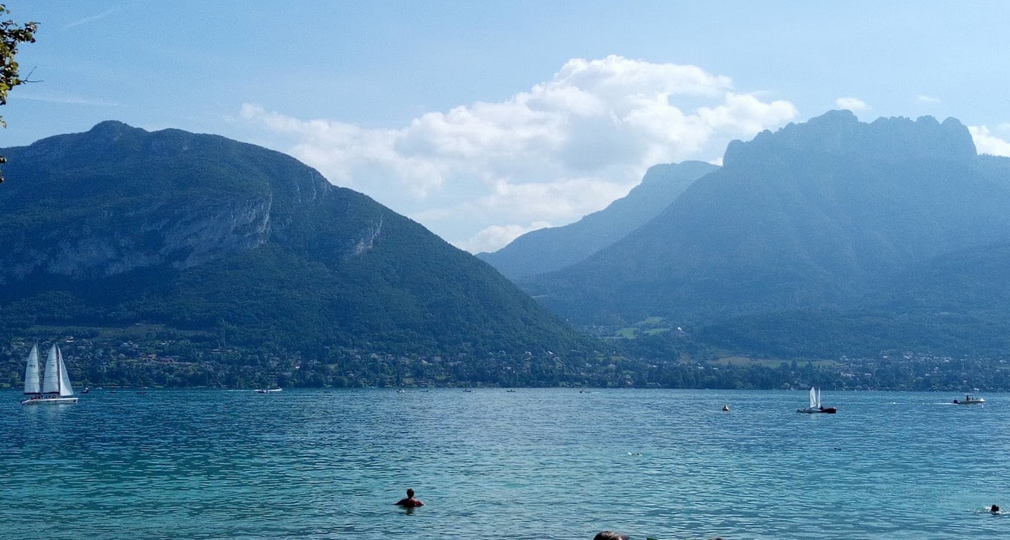 Camping au Cœur du Lac