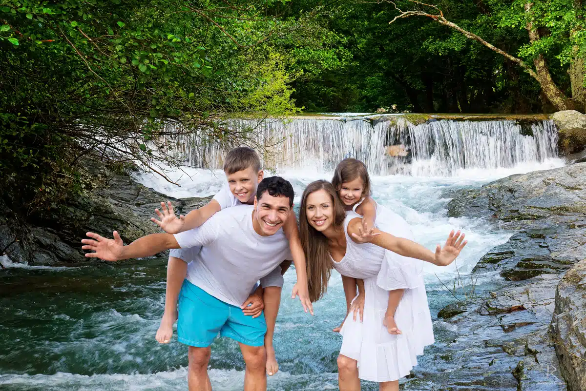 Camping La Palhère en Bord de Rivière