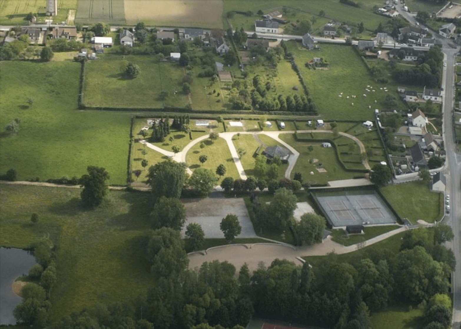 Camping Municipal du Pont de Pierre