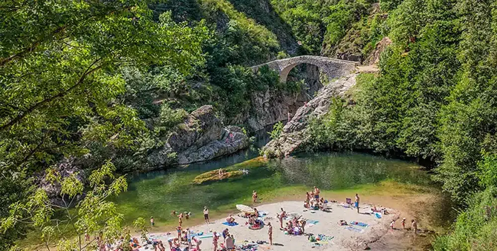 Camping Les Rives de l Ardeche