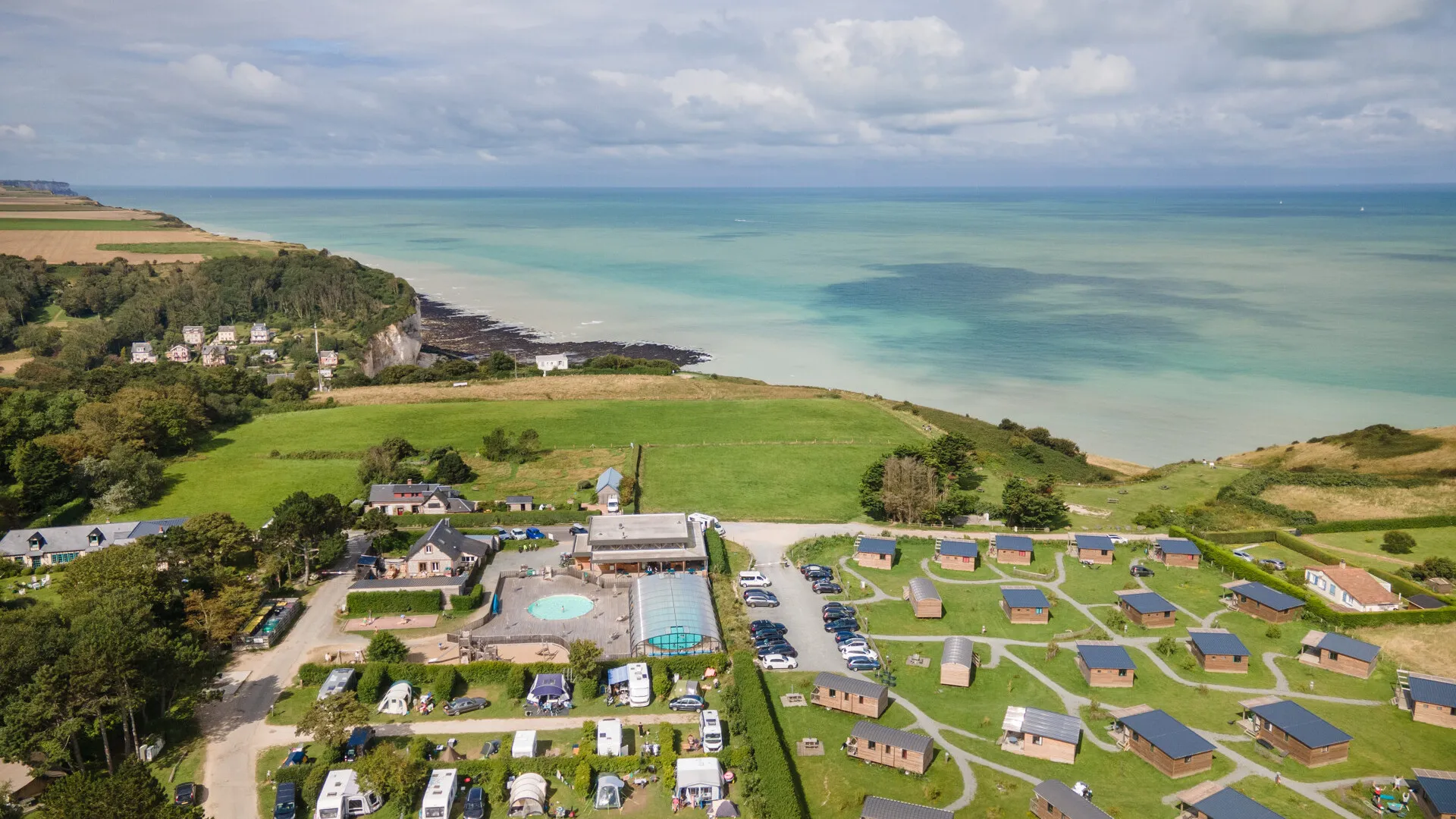 Camping Huttopia Les Falaises