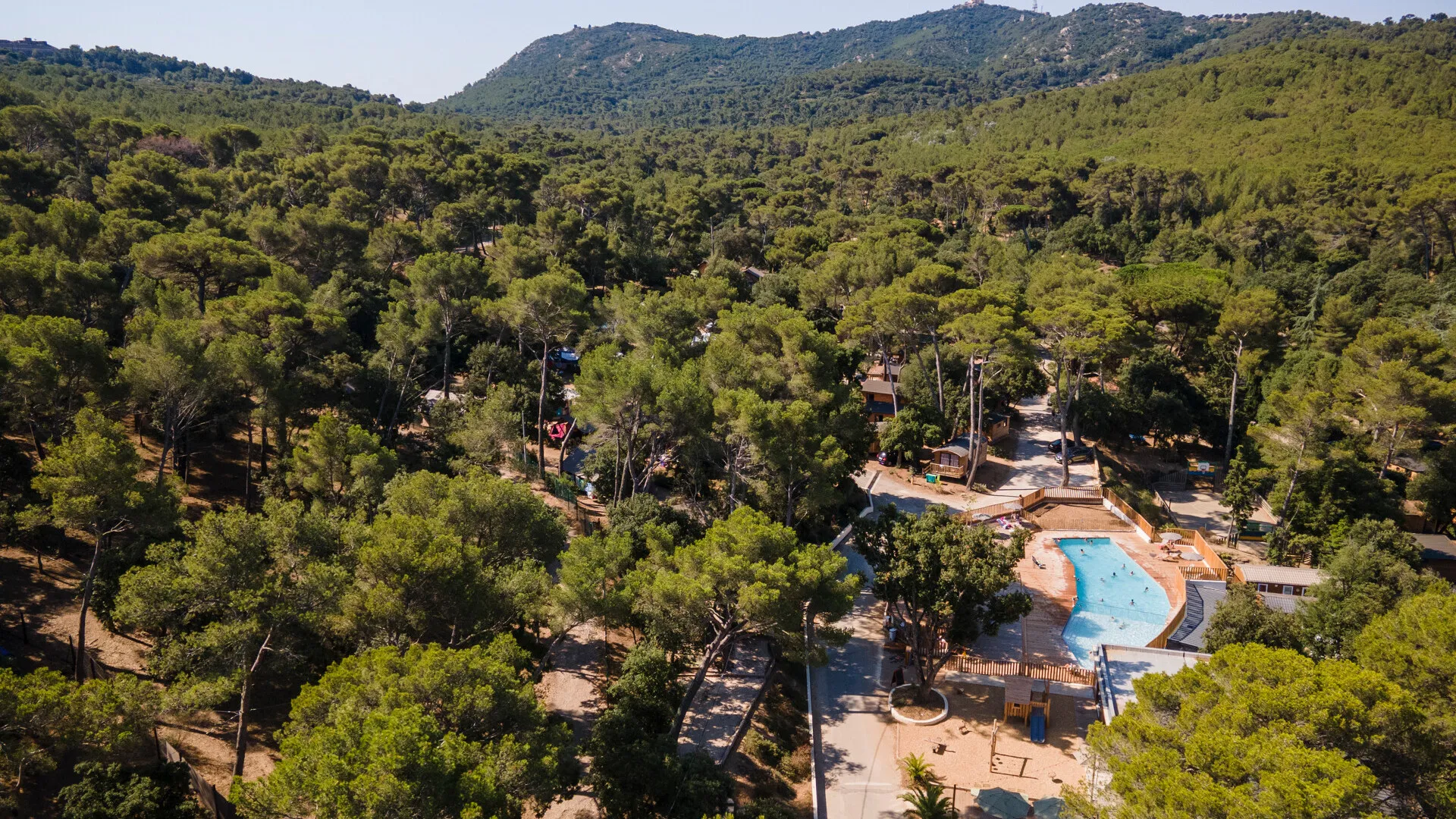Camping Huttopia La Fôret de Janas