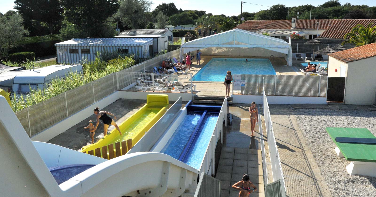 Camping Aqua 3 Masses