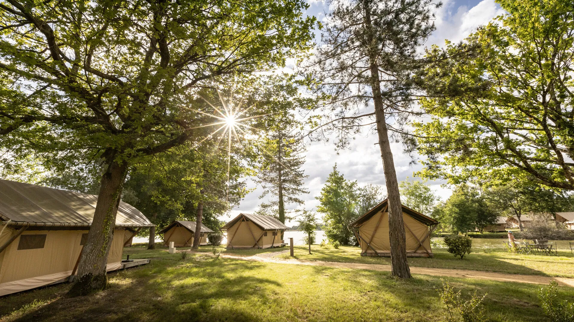 Camping Huttopia Lac de L’uby