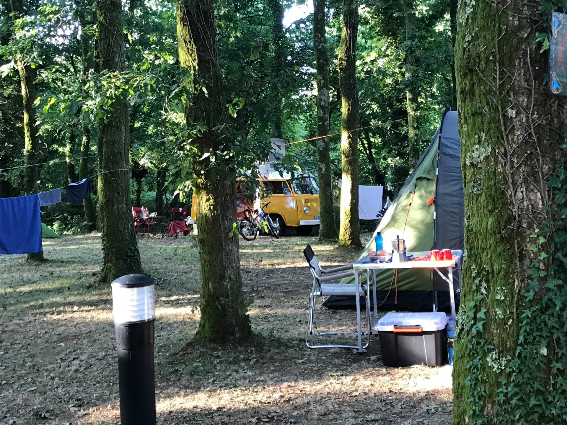 Camping au Lac du Drennec
